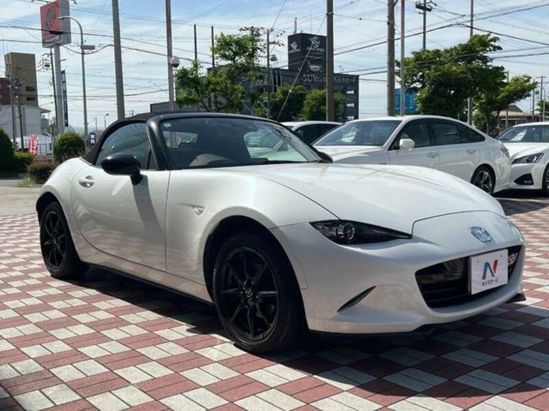 ROADSTER