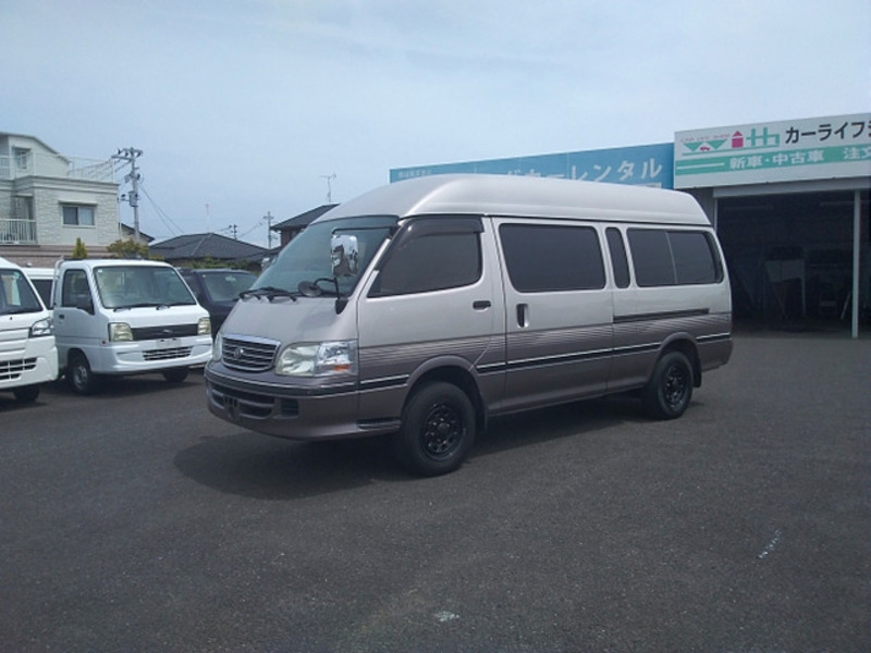 HIACE