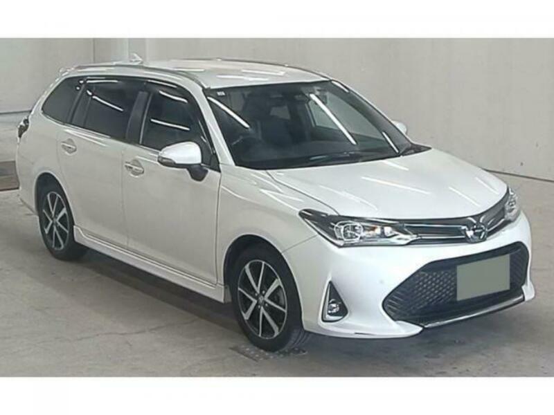 COROLLA FIELDER