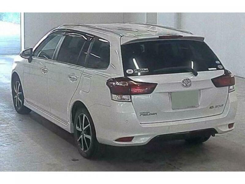 COROLLA FIELDER