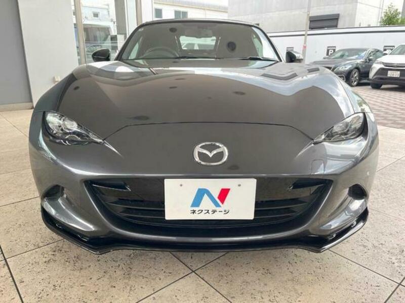 ROADSTER