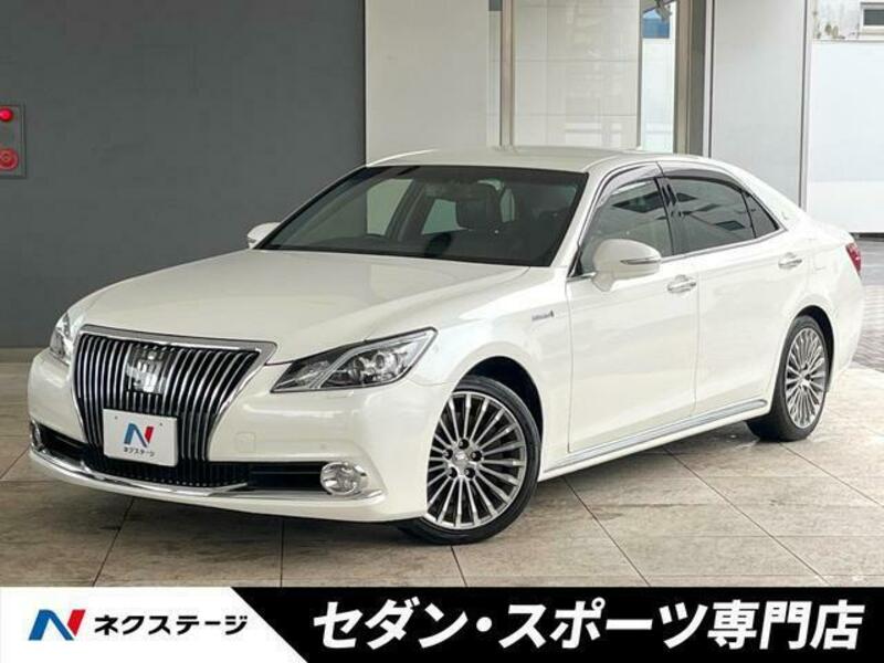TOYOTA CROWN MAJESTA