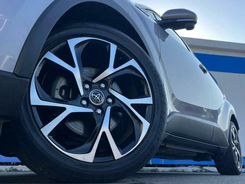 C-HR-13