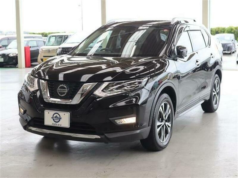 X-TRAIL