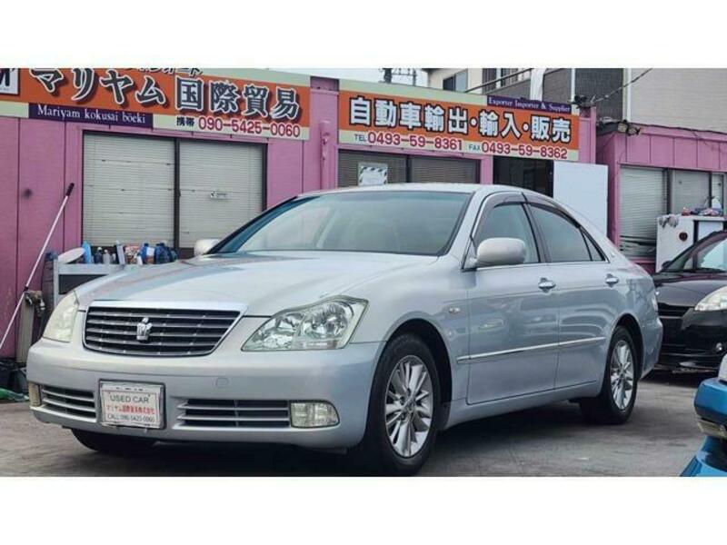 TOYOTA CROWN