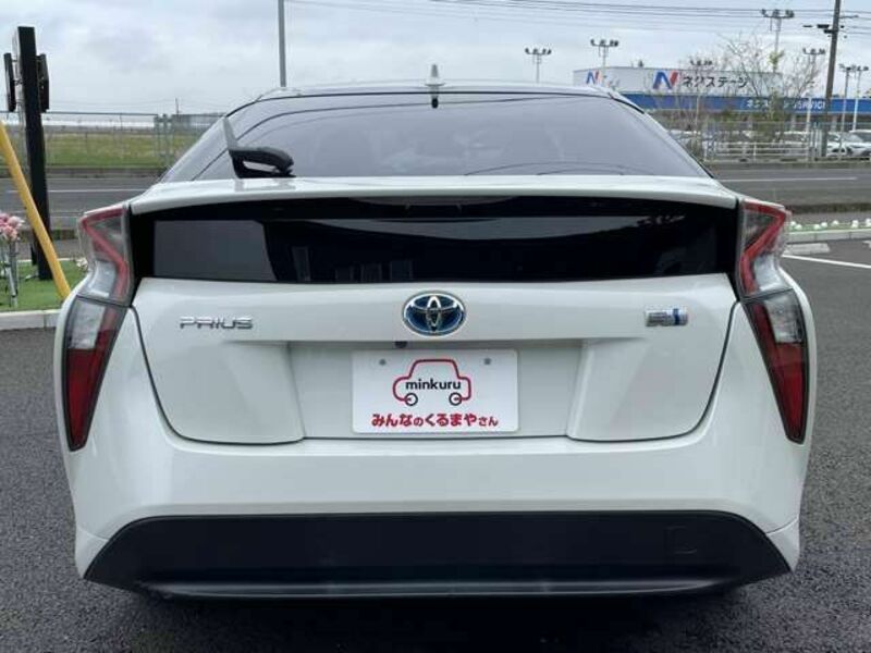 PRIUS-5