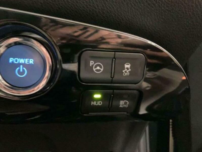 PRIUS-12