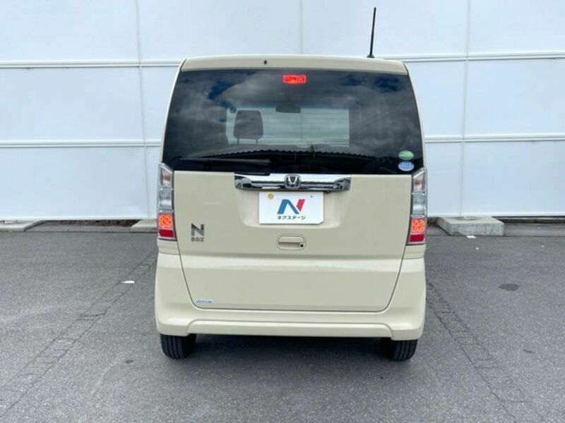 N BOX