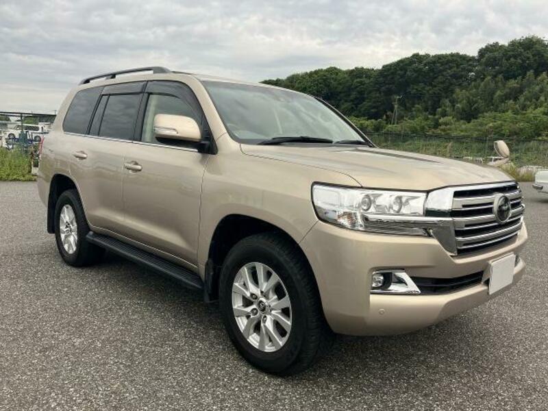 LAND CRUISER-0