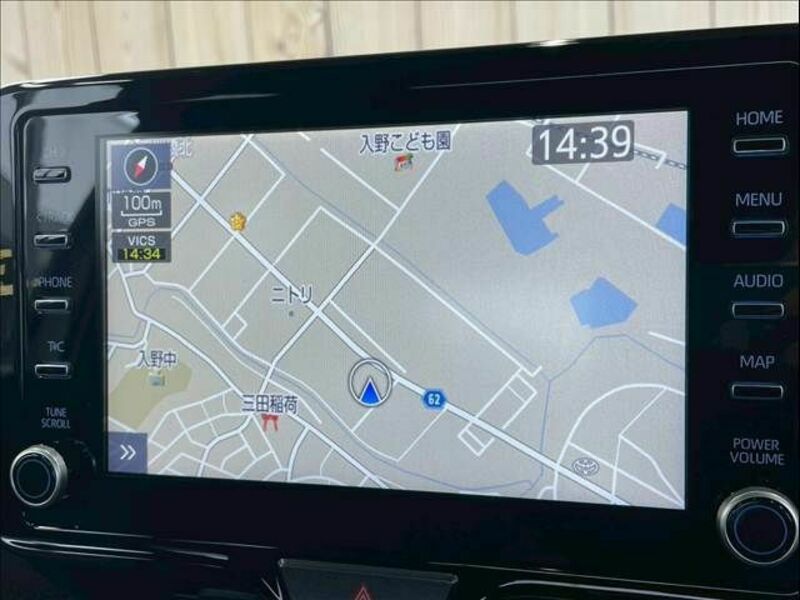 YARIS CROSS