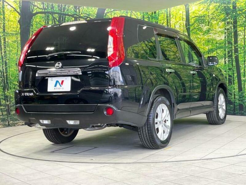 X-TRAIL-16
