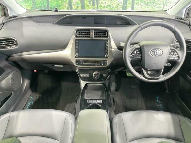 PRIUS-1