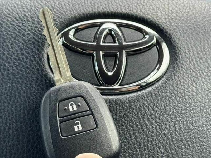 COROLLA FIELDER-20