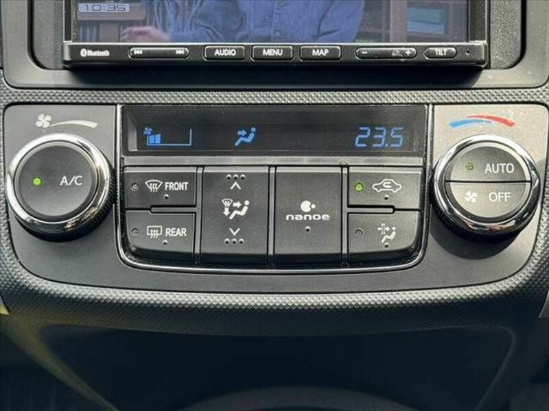 COROLLA FIELDER-24