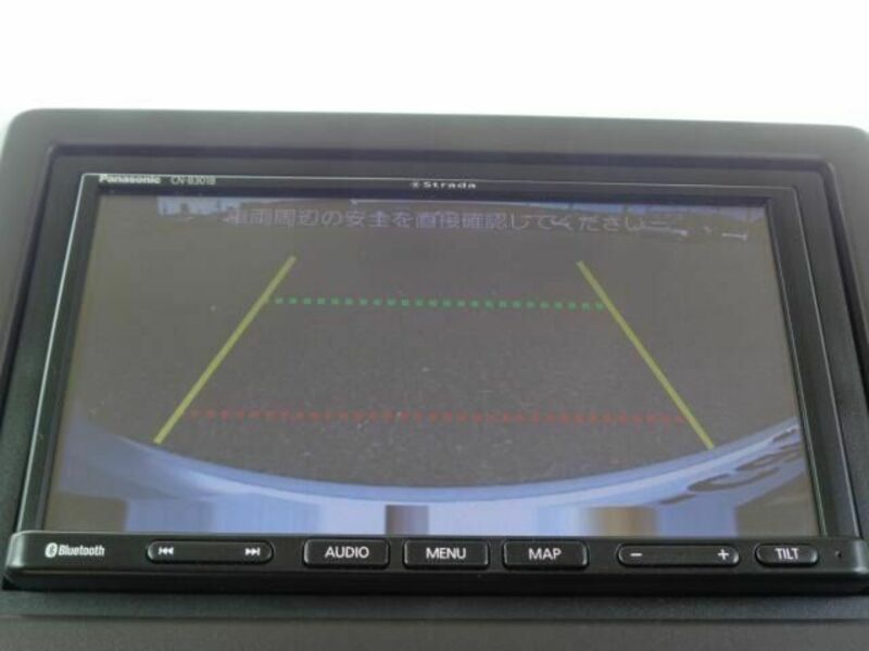 N BOX