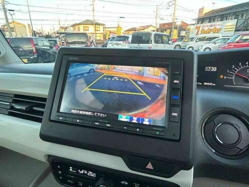 N BOX