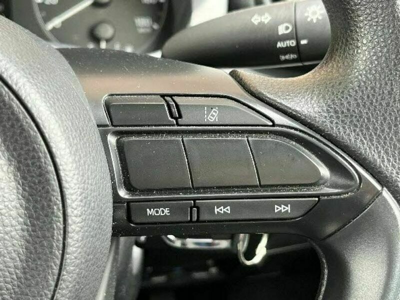 YARIS-23