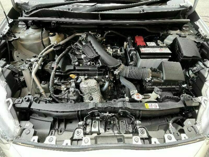 YARIS-27
