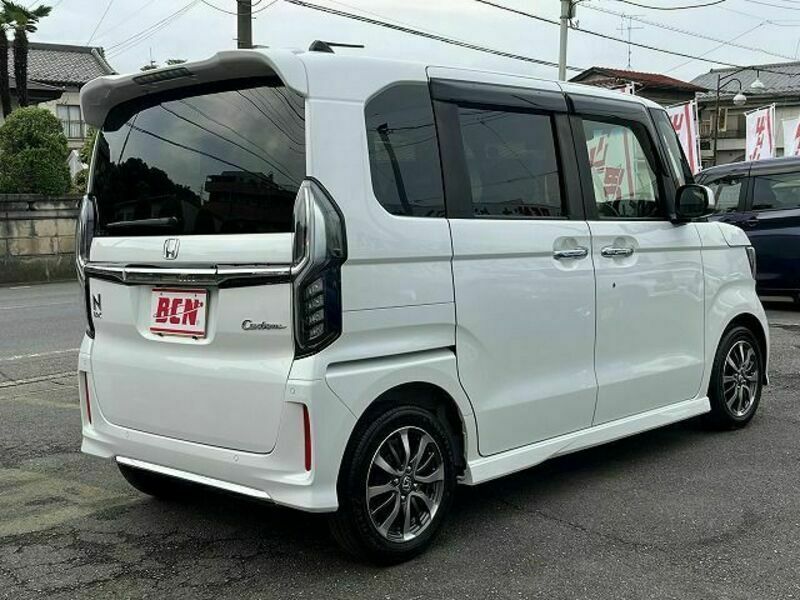 N BOX CUSTOM