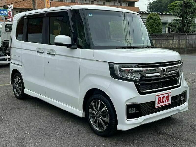 N BOX CUSTOM