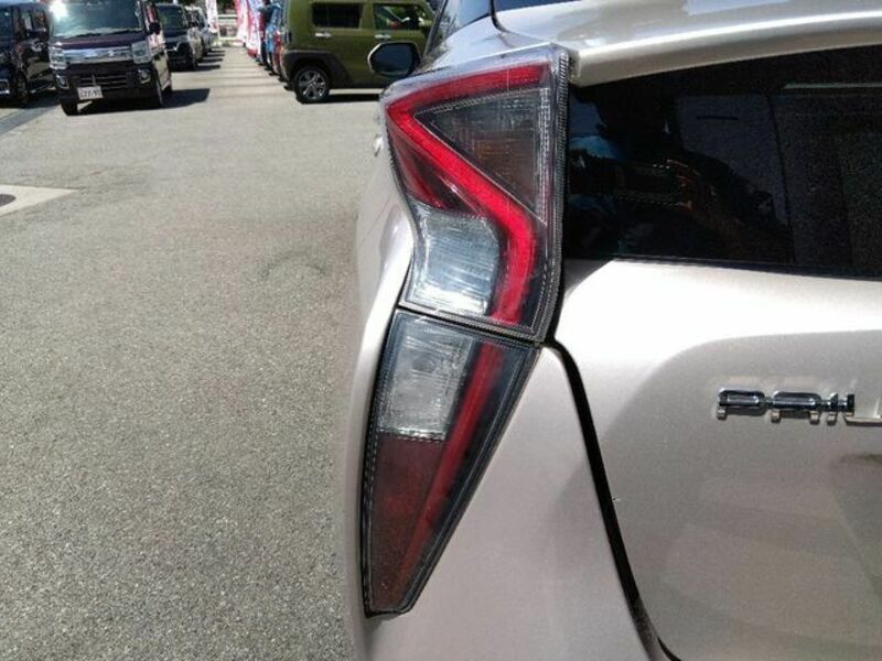 PRIUS-5