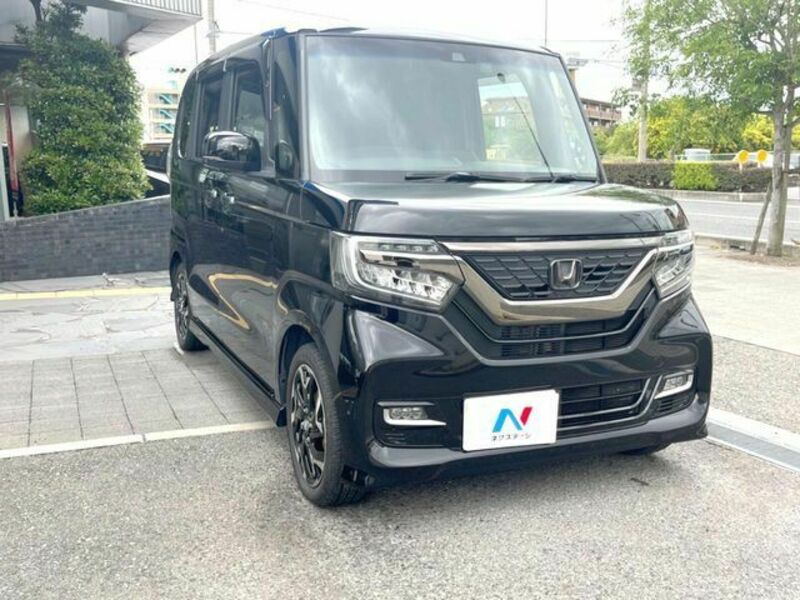 N BOX CUSTOM