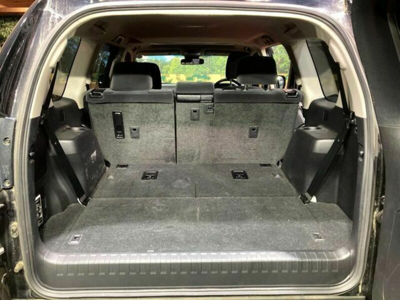 LAND CRUISER PRADO-10