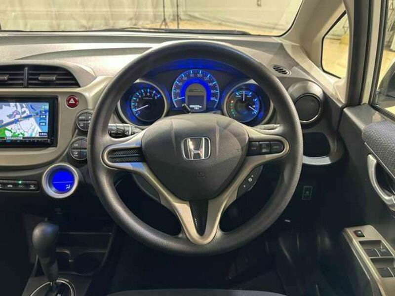 FIT HYBRID