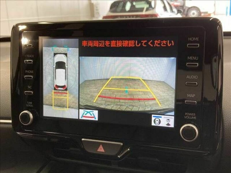 YARIS CROSS