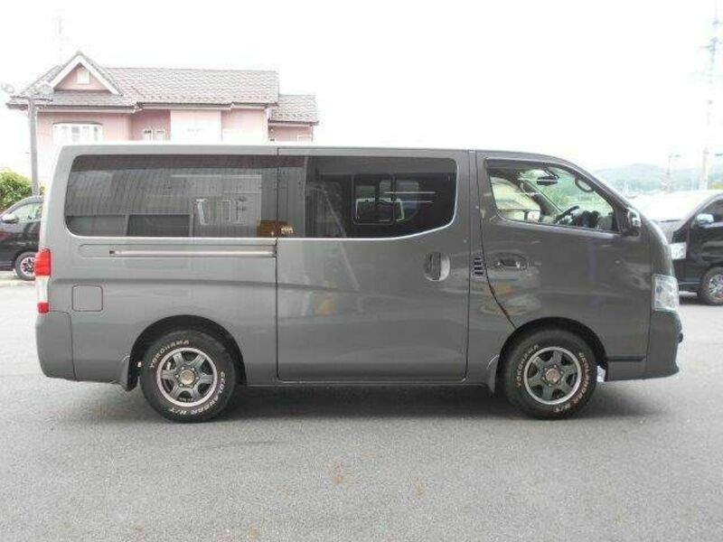 NV350 CARAVAN