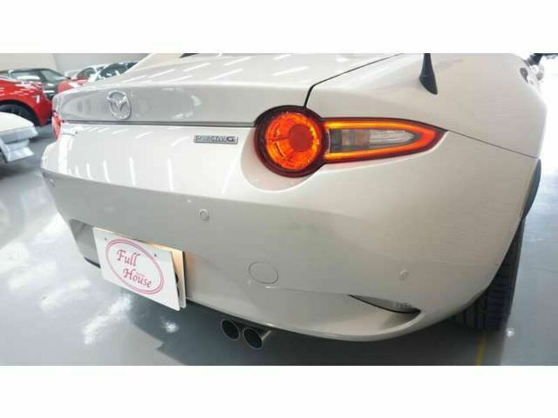 ROADSTER RF-11