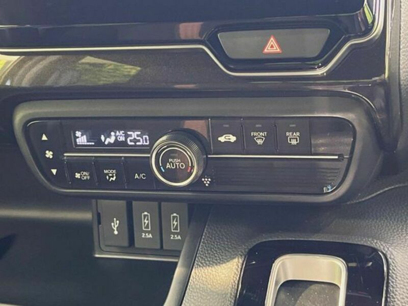 N BOX CUSTOM-7