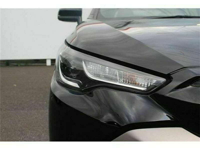 COROLLA CROSS-10