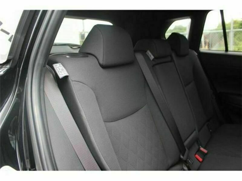 COROLLA CROSS-14