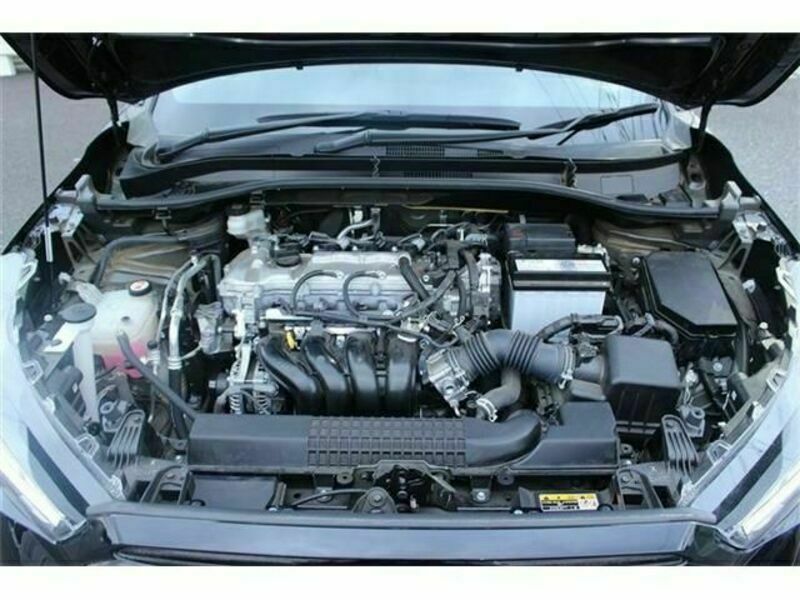 COROLLA CROSS-18