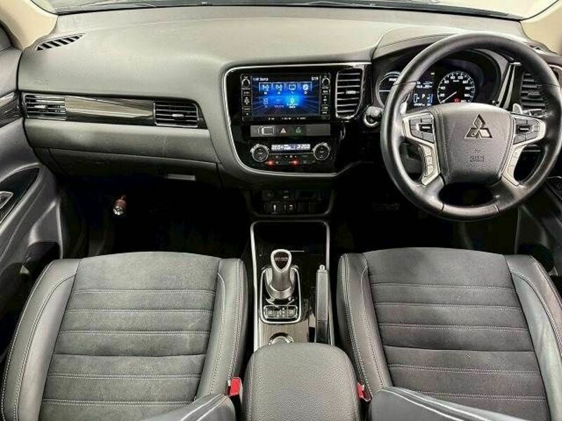 OUTLANDER PHEV