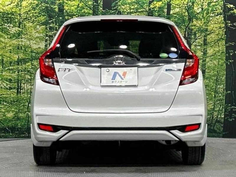FIT HYBRID-14