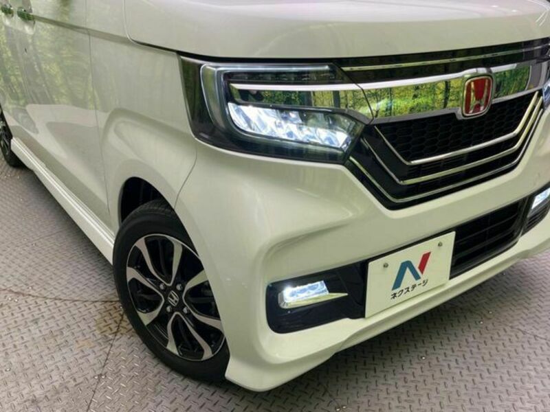 N BOX CUSTOM-11
