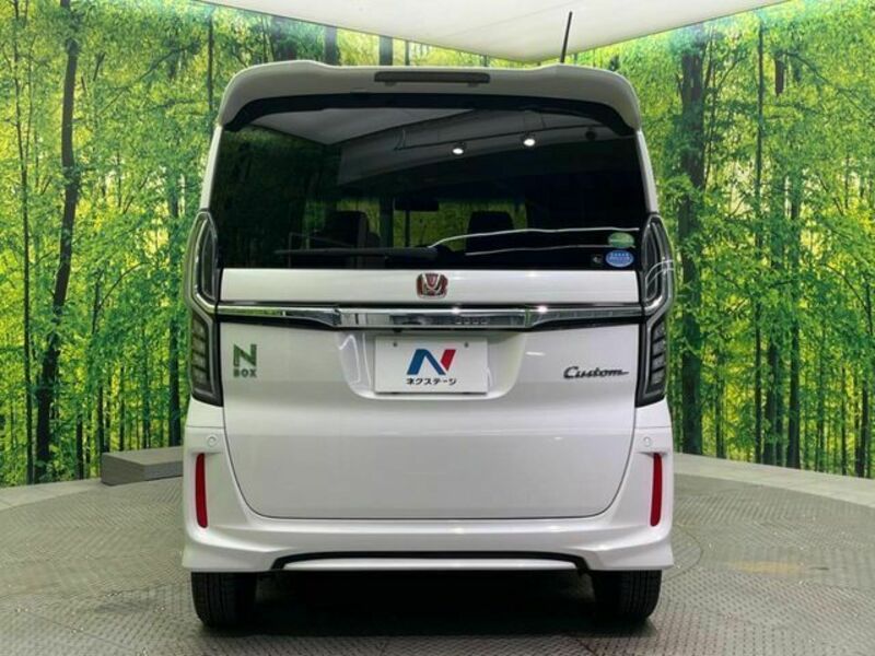 N BOX CUSTOM-14