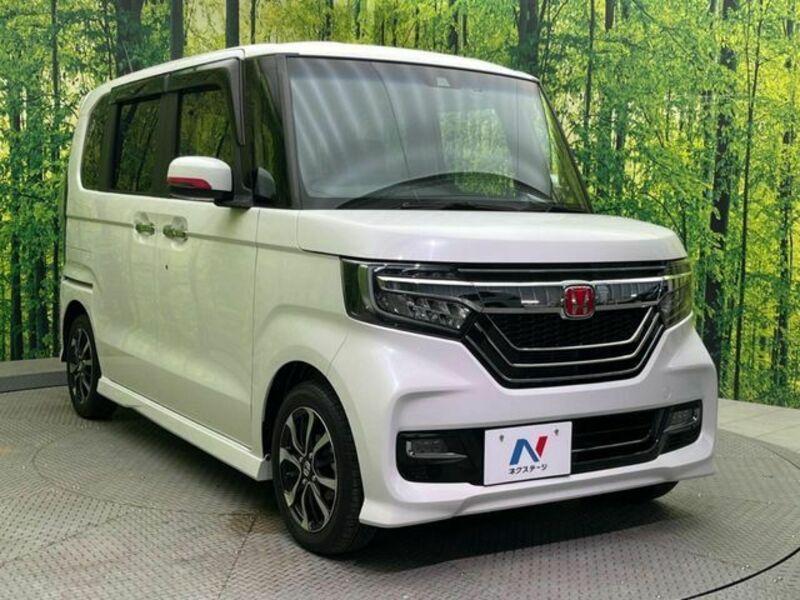 N BOX CUSTOM-15