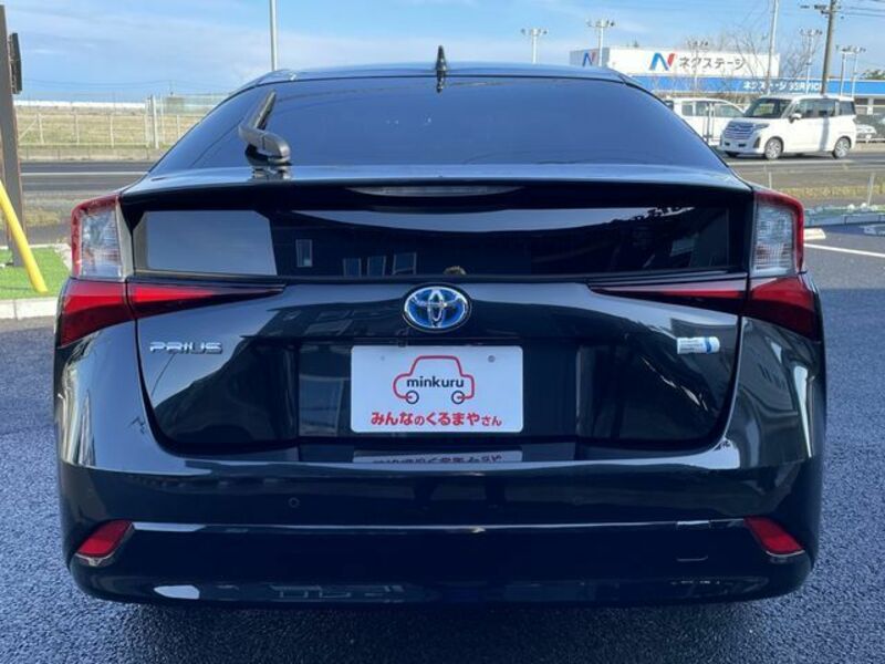 PRIUS-5