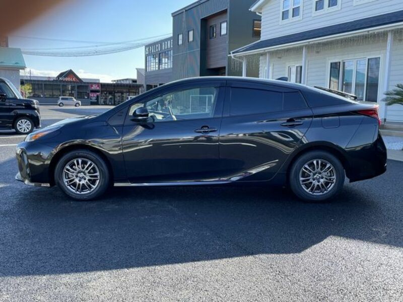 PRIUS-7