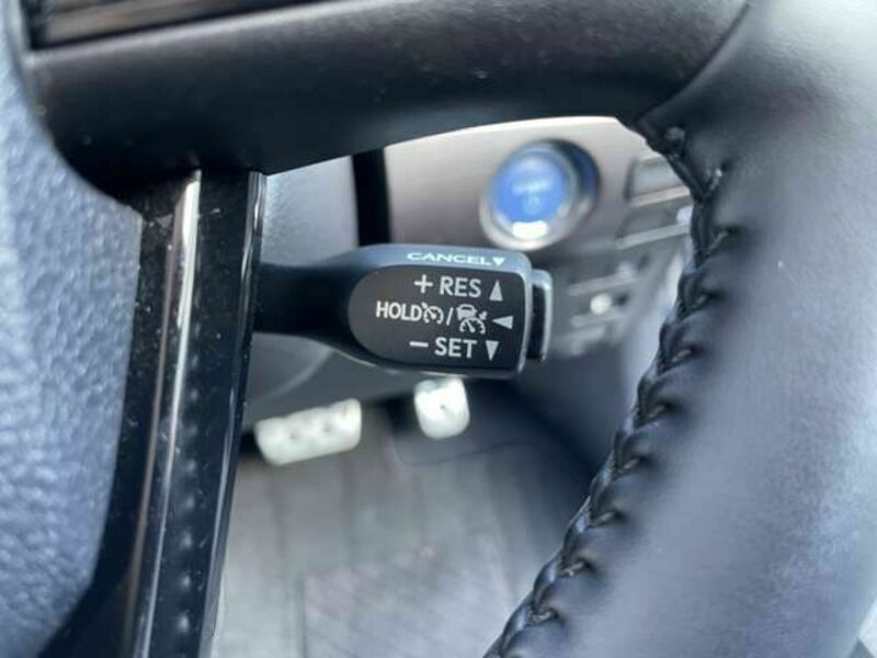 PRIUS-13