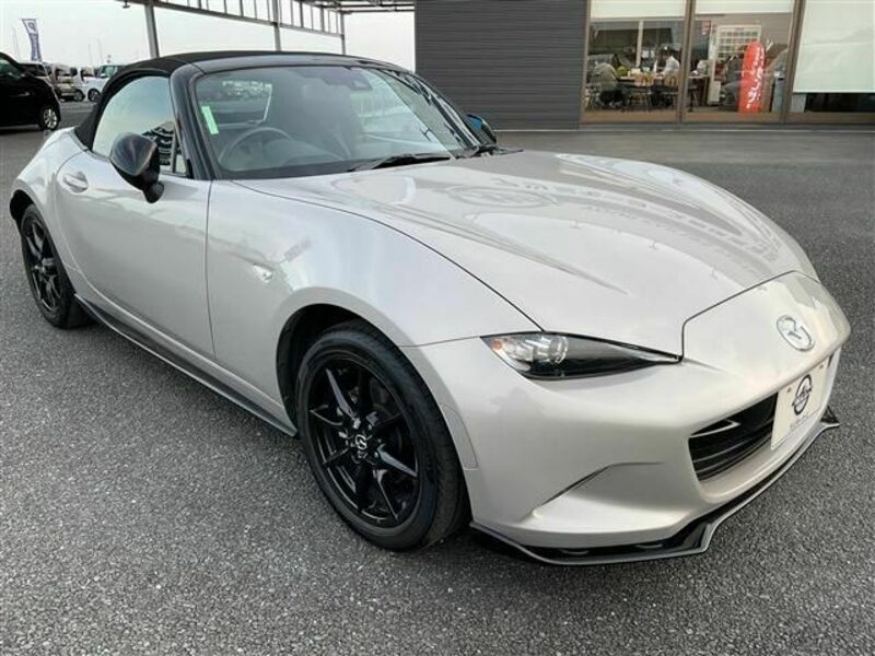 ROADSTER
