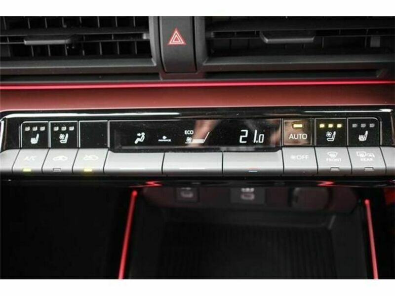 PRIUS-4