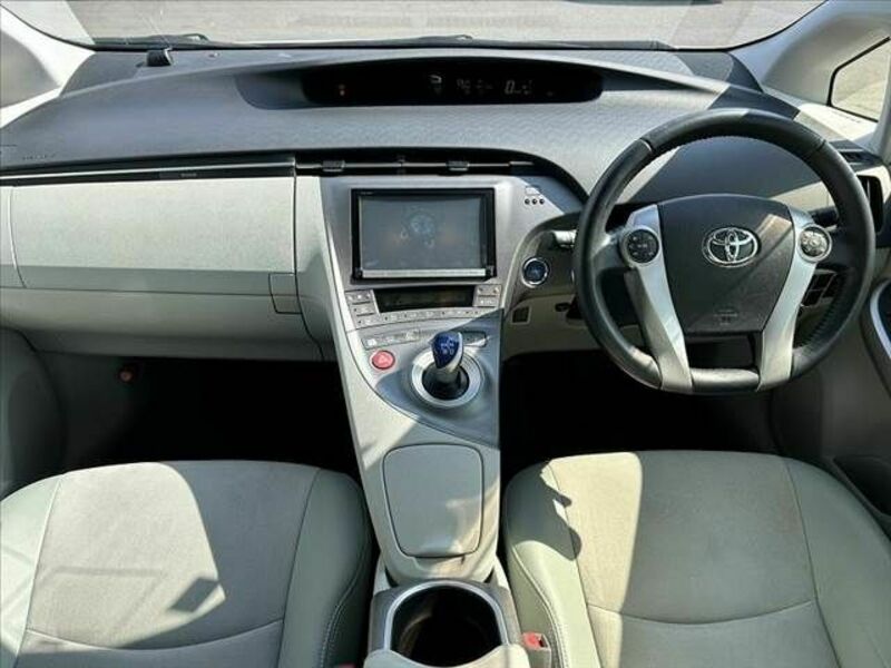 PRIUS-1