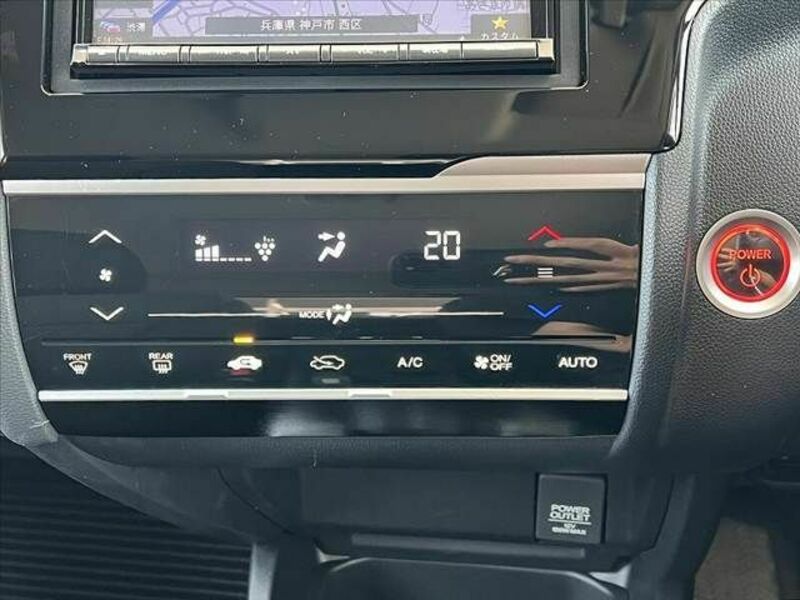 FIT HYBRID-22