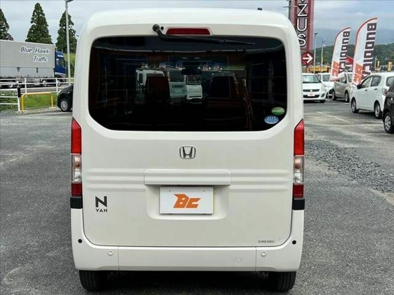 N-VAN