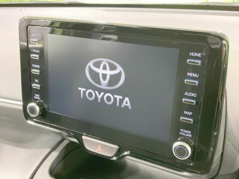 YARIS CROSS