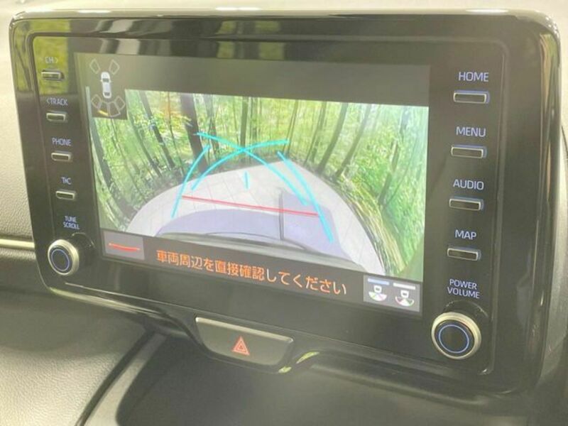 YARIS CROSS